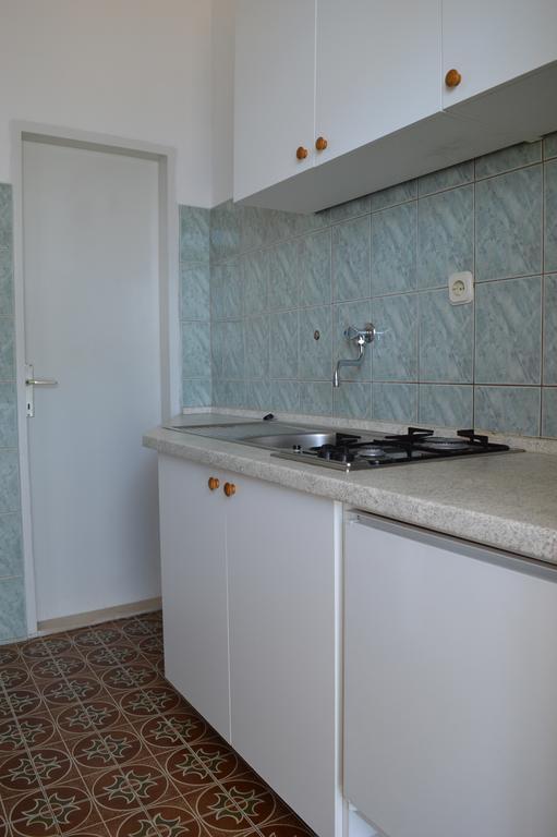 Apartments Majstrovic Zivogosce Exterior photo